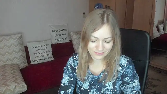 tiffany_bates - Tiffany_Bates's free webcam - UK Sex Cams