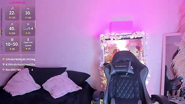 selene_sst - Selene_sst's free webcam