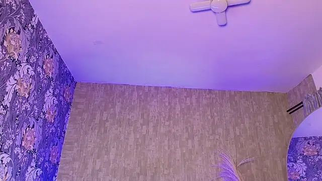 pixy_20 - Pixy_20's free webcam - UK Sex Cams