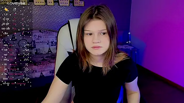 lunatrend - Lunatrend's free webcam - UK Sex Cams