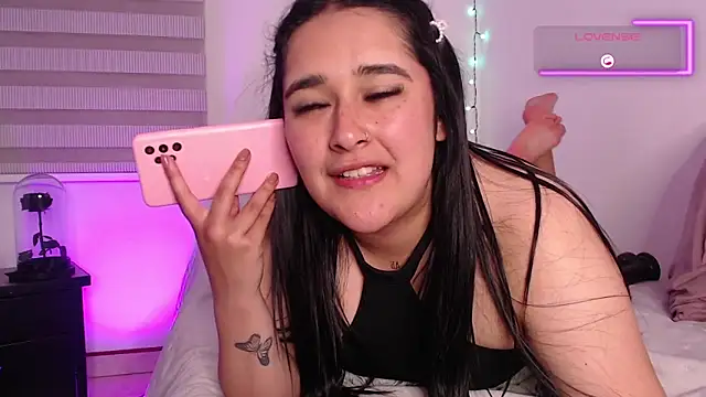 megan_fe - Megan_FE's free webcam - UK Sex Cams