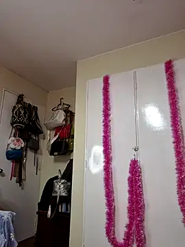 sam_sara - Sam_Sara's free webcam - UK Sex Cams