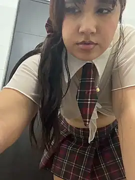 samantthaescobar (F young) - Full naked and control domix4 minute