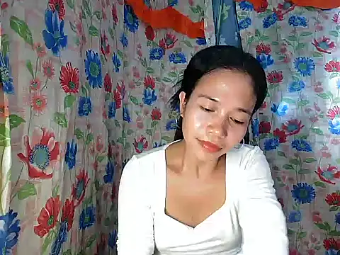 pinayskinnygirl - PinaySkinnyGirl's free webcam - UK Sex Cams