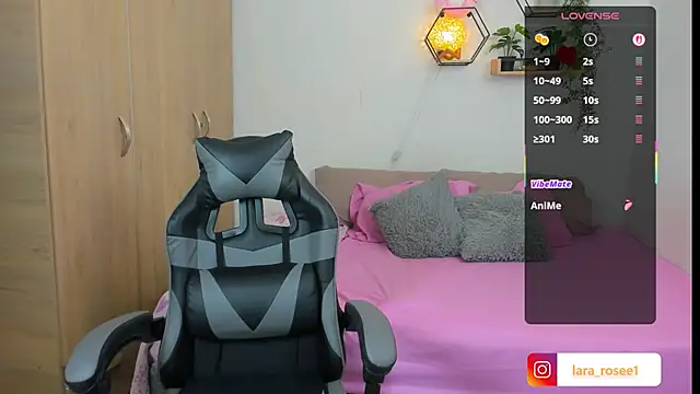 lara_rose1 - Lara_rose1's free webcam - UK Sex Cams