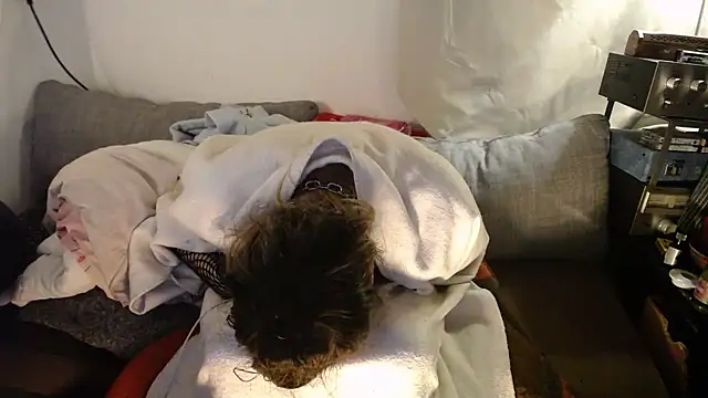 p4rtyboii92 - P4RtYBOII92's free webcam - UK Sex Cams