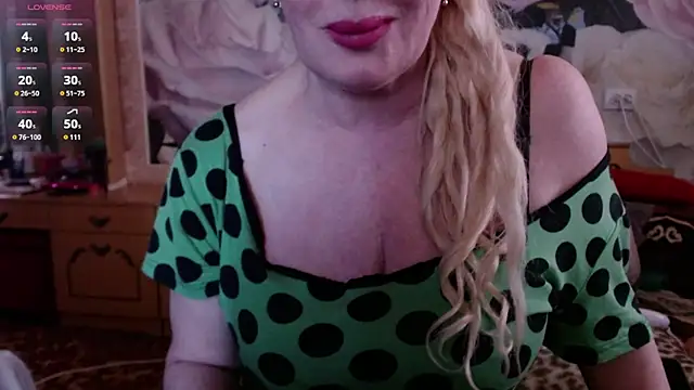 marinesweet - MarineSweet's free webcam - UK Sex Cams