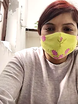 Webcam Model (illay_love)  is live.Free join now!