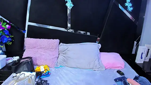 cocoo_nuth - Cocoo_Nuth's free webcam - UK Sex Cams