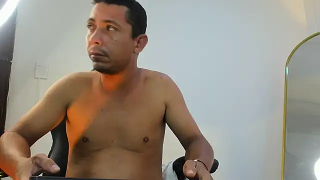 charlotte_dante212 - Charlotte_dante212's free webcam - UK Sex Cams