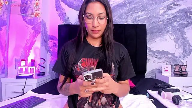 lilithdraven_ - LilithDraven_'s free webcam - UK Sex Cams