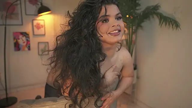 artechloe - Artechloe's free webcam - UK Sex Cams