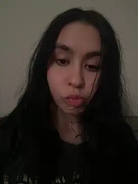 mile_madeline - Mile_Madeline's free webcam - UK Sex Cams