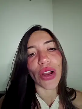 Webcam Model (loveuu-bae) is live