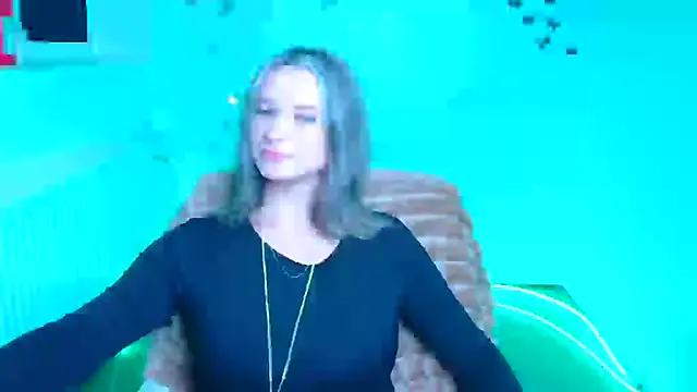 melodie_aster - Melodie_Aster's free webcam