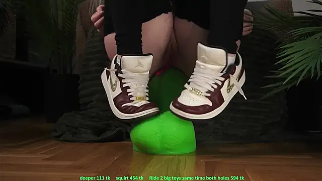 kisakis (F young) - PLEASE DEEPER PLEASEEEEE