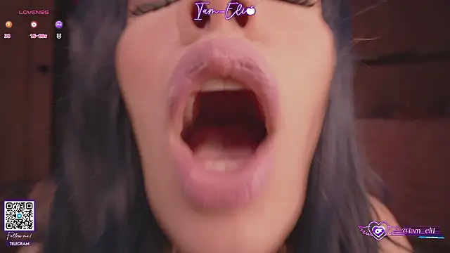 iam_elii1 - Iam_elii1's free webcam - UK Sex Cams