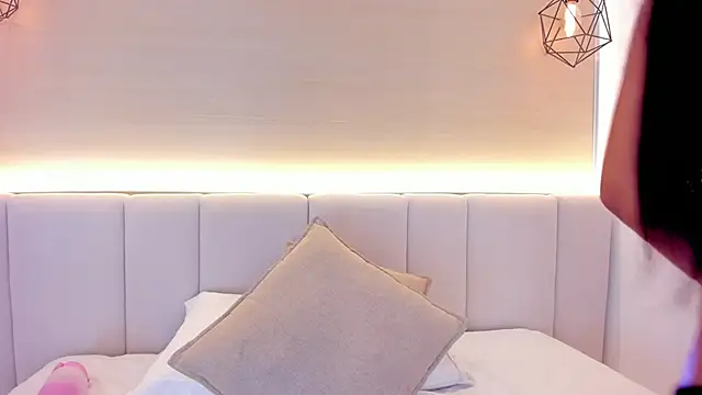 aprilalen - Aprilalen's free webcam