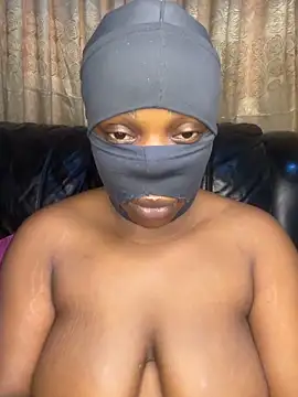 Webcam Model (Kendra-rose)  is live.Free join now!