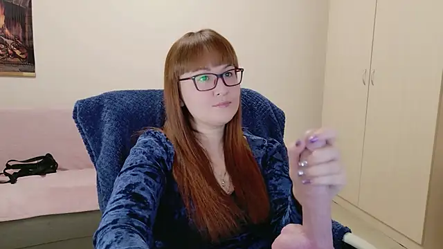 mistress-fox - MISTRESS-FOX's free webcam - UK Sex Cams