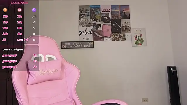 Veronika__Winslow_ webcam