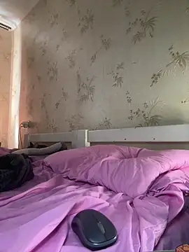 naughtbaby_2025 - Naughtbaby_2025's free webcam - UK Sex Cams