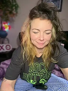 MarlaFknSinger webcam