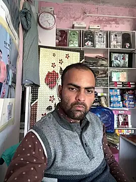 hardlysuck - Hardlysuck's free webcam - UK Sex Cams