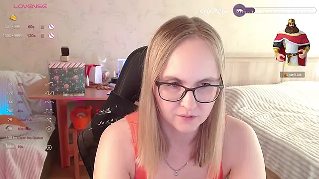Agatha_Mott webcam