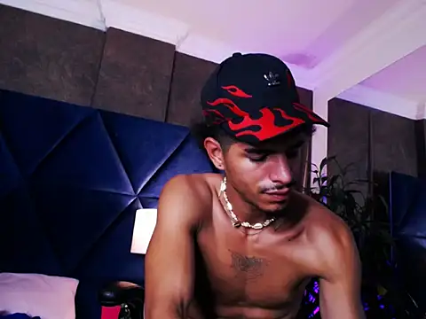 KendrickAndAlex webcam