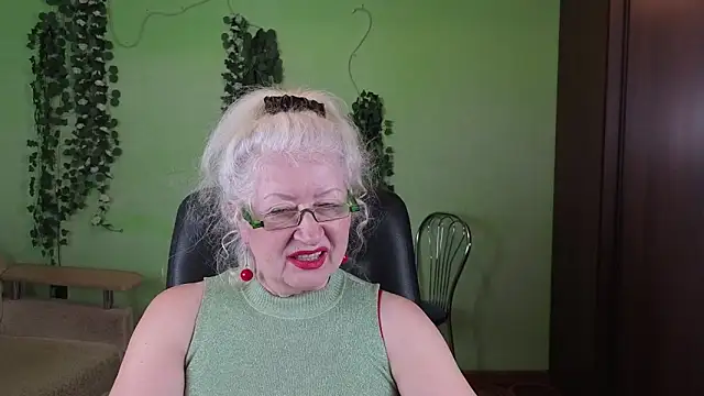 Maya_Mayflower webcam