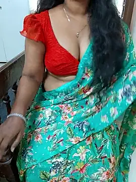 Nikitha_telugu