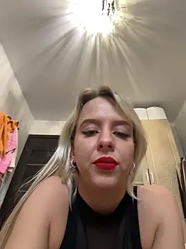 likacat - LikaCat's free webcam - UK Sex Cams