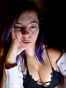 allinqueen - Allinqueen's free webcam - UK Sex Cams