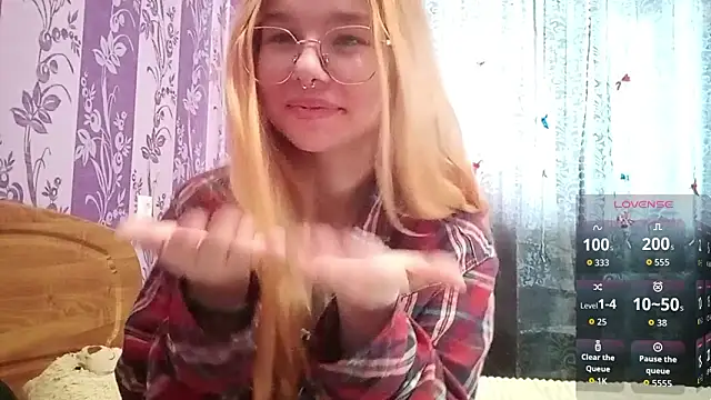 lutangogansit - Lutangogansit's free webcam - UK Sex Cams