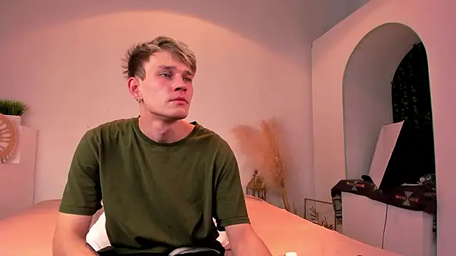 volan_starts (M young) - Show my body