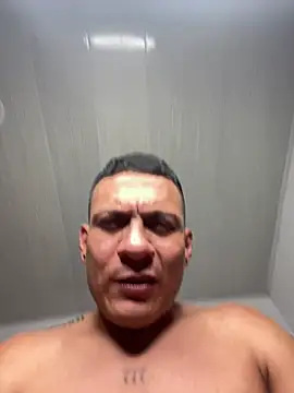 spicy_nesss (G young) - Penetración en 4