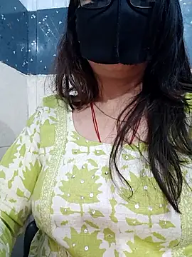 aishwaryaa_69 - Aishwaryaa_69's free webcam - UK Sex Cams