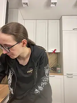 martiniiselenna - MartiniiSelenna's free webcam - UK Sex Cams