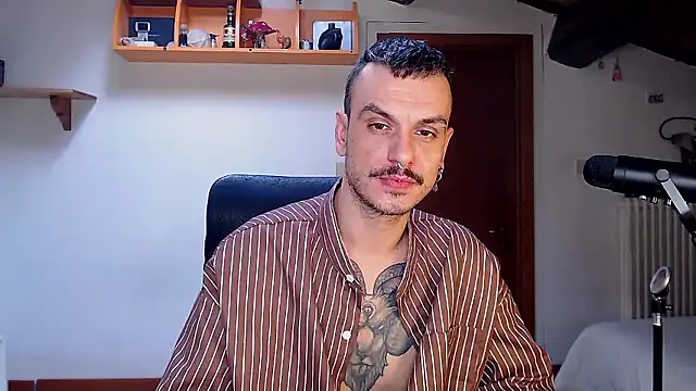 cek_186 (Ask my age) - make me happy