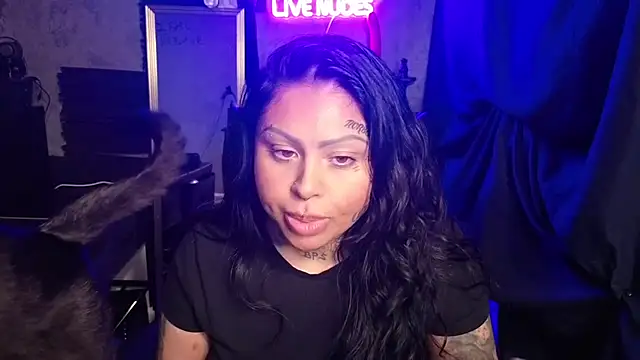 chicanachic13 (F young) - last tipper gets video and 2 min control