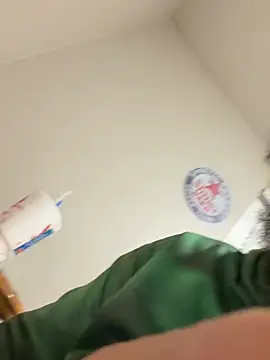 skinnydipping99 - Skinnydipping99's free webcam