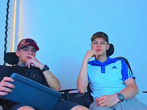 thomas-wil (G young) - suck dick and balls