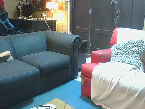 dutra498 (G young) - Quem sabe rola uma transa.