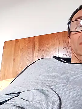 anastasio33 - Anastasio33's free webcam - UK Sex Cams