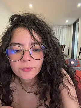 antoniart_ (Ask my age) - Shh…my friend is here🤫SHOW HAIRYPUSSY🫣