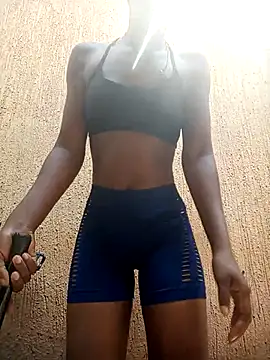 petite_li (F young) - Squirt on mouth