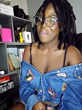 shaniko89 (F milf) - squirt on your face daddy