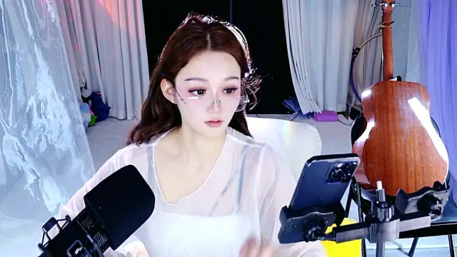 dancer_lucky-nini - Dancer_Lucky-Nini's free webcam - UK Sex Cams