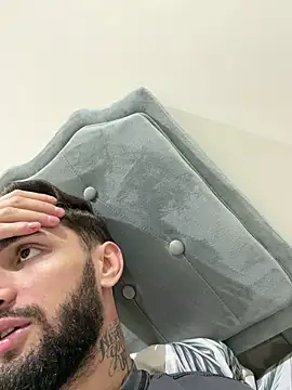 juliann69ramiro - Juliann69Ramiro's free webcam - UK Sex Cams